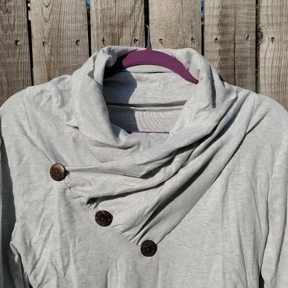 Gray Tunic   - Picture 2 of 10